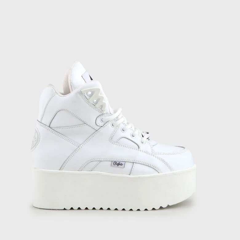 Buffalo Tower High Leder 3 Buffalo Tower High Leder