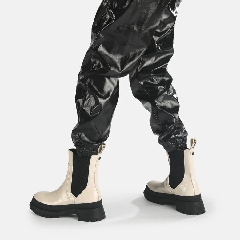 Buffalo Simona 4 Buffalo Simona – Bild 2