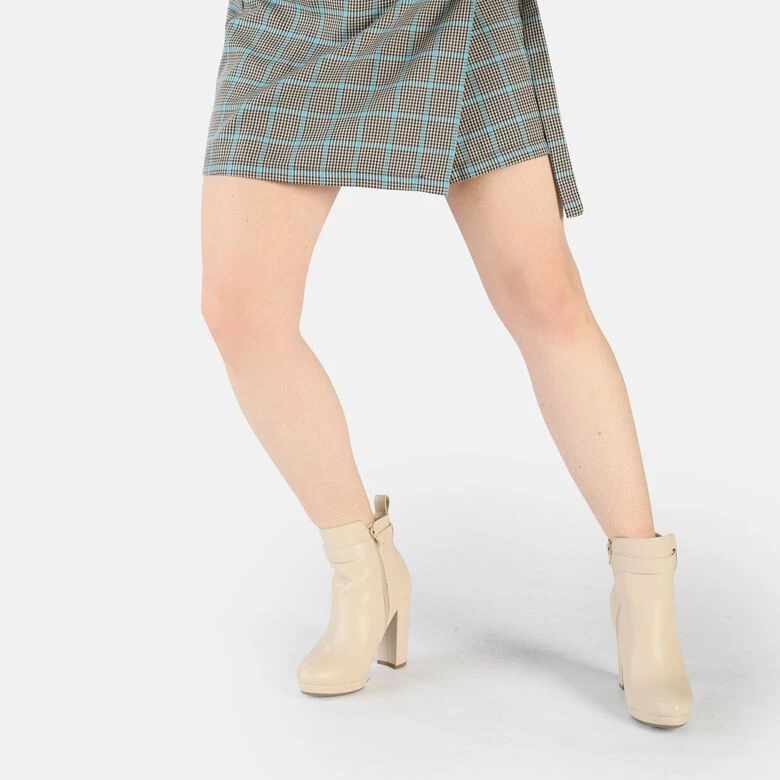 Buffalo Audrina 2 4 Buffalo Audrina 2 – Bild 2