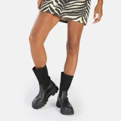 Buffalo Verkaufsgeschäft -Buffalo Verkaufsgeschäft 2095493 P2