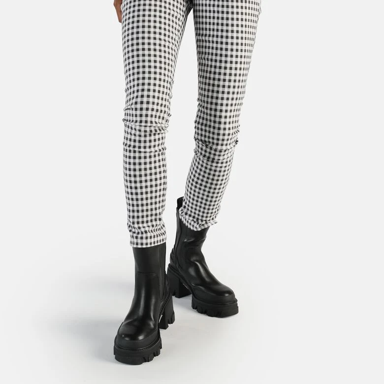 Buffalo Riot Chelsea 4 Buffalo Riot Chelsea – Bild 2