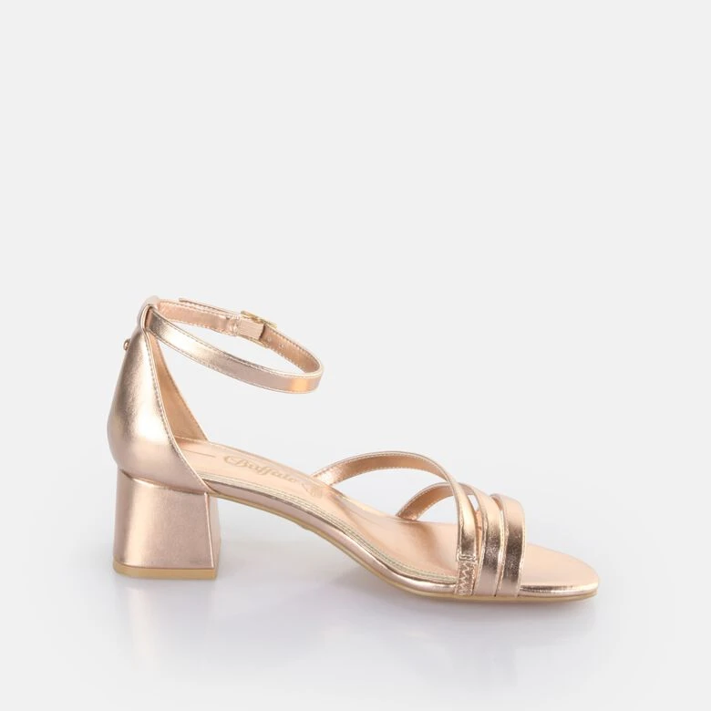 Buffalo Lilly Grace 7 Buffalo Lilly Grace – Bild 5